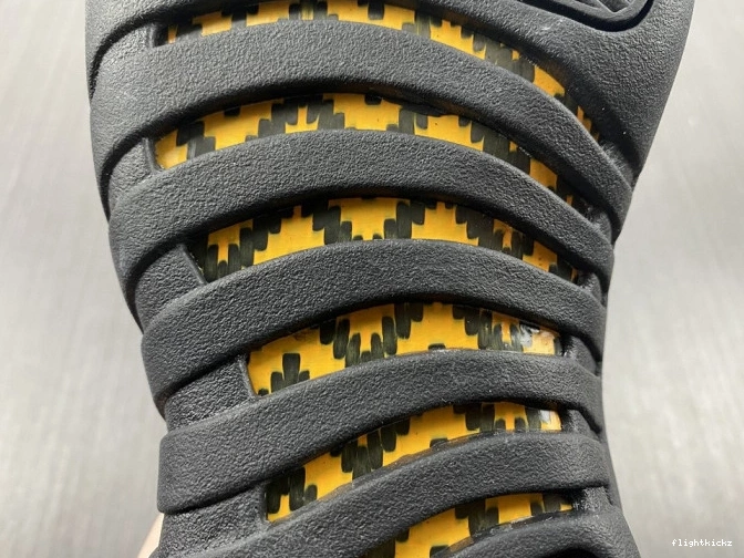 CT8013-071 Black 12 Jordan Taxi Air 0913